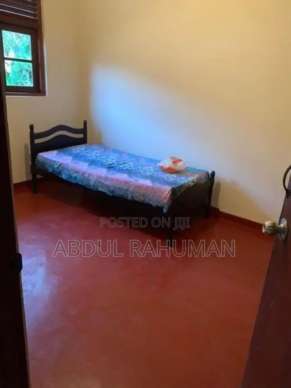 Semi Tile Single House Colombo 15