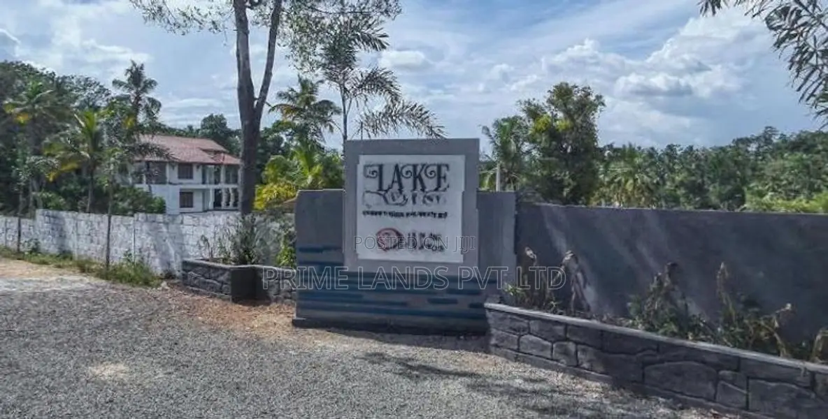 Lands for sale in Matara