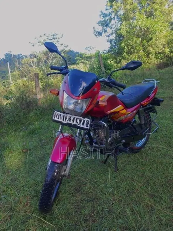 Bajaj Caliber 2003