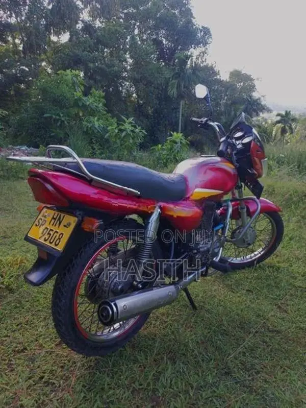 Bajaj Caliber 2003