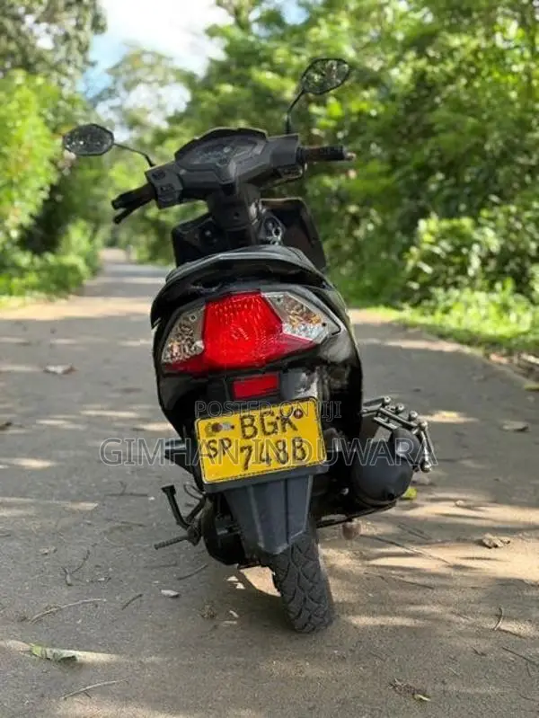 Honda Dio 2018