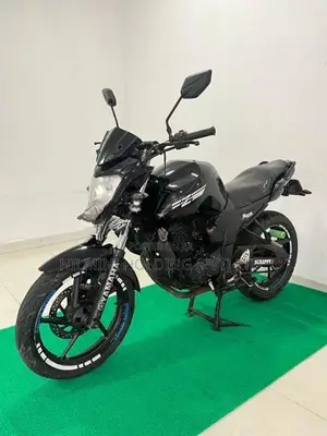 Yamaha FZS V1 2011