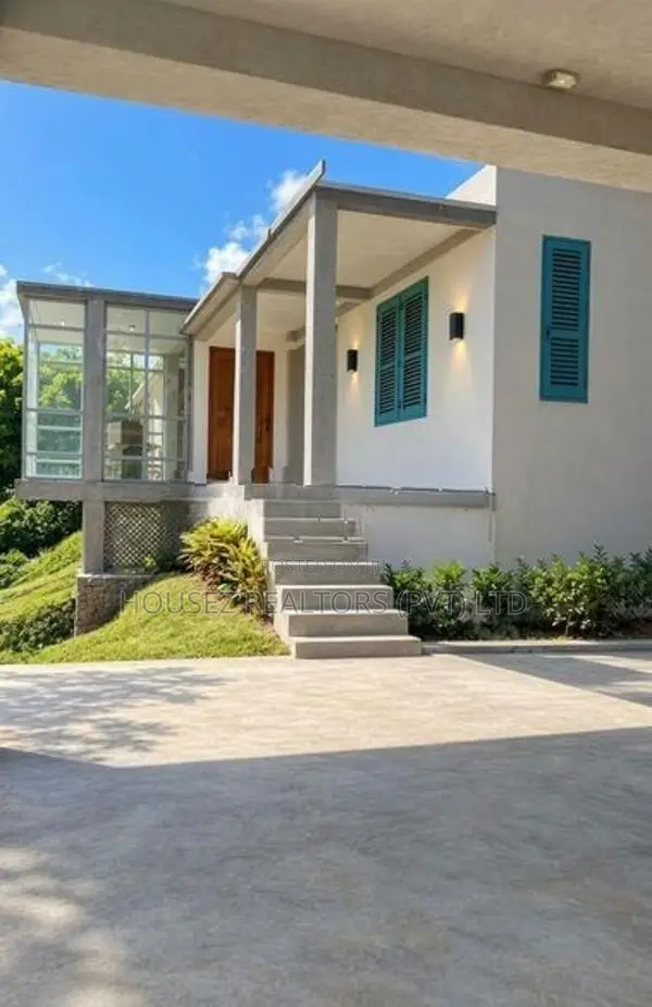 Luxury 4-Bedroom Villa for Sale – Knuckles Kandy