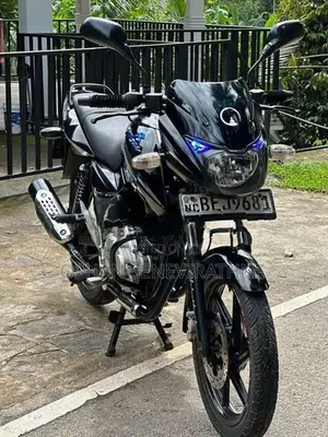 Bajaj Pulsar 150 2016
