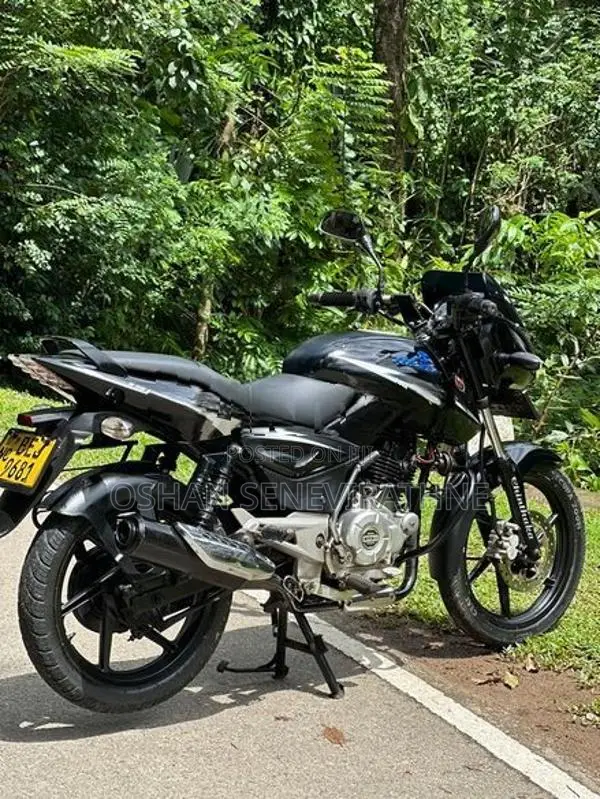 Bajaj Pulsar 150 2016