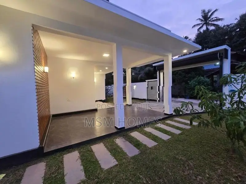 AA Brand New House For Sale in Negombo