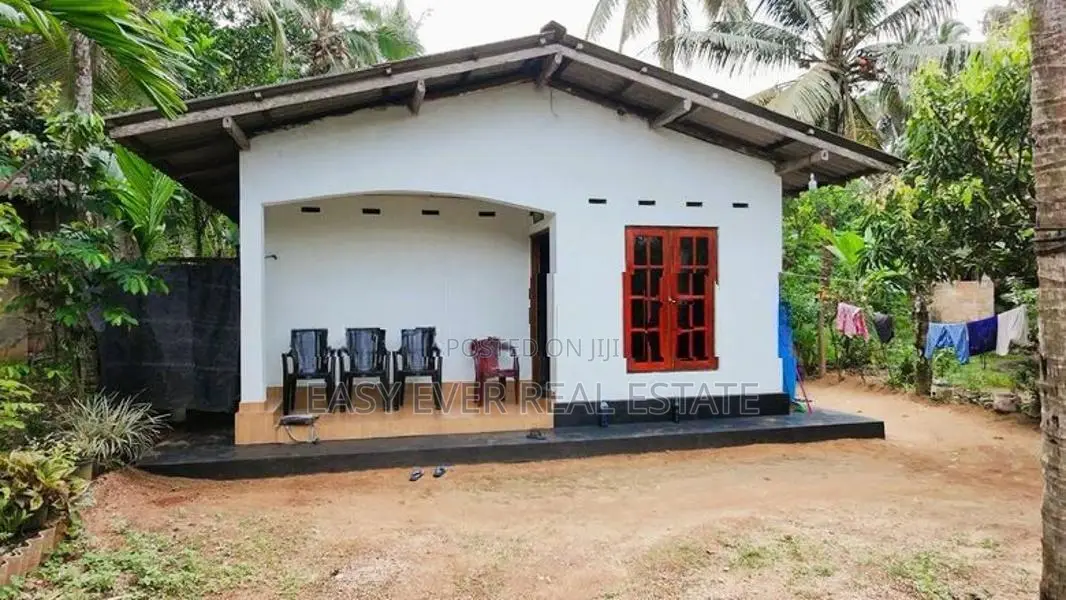 House for sale in Hanwella