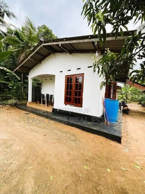 House for sale in Hanwella