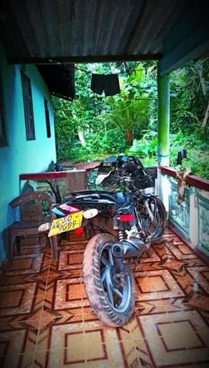 Bajaj Pulsar 180 2008