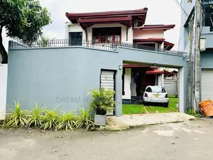 Modern 4BR House for Sale – Rajagiriya