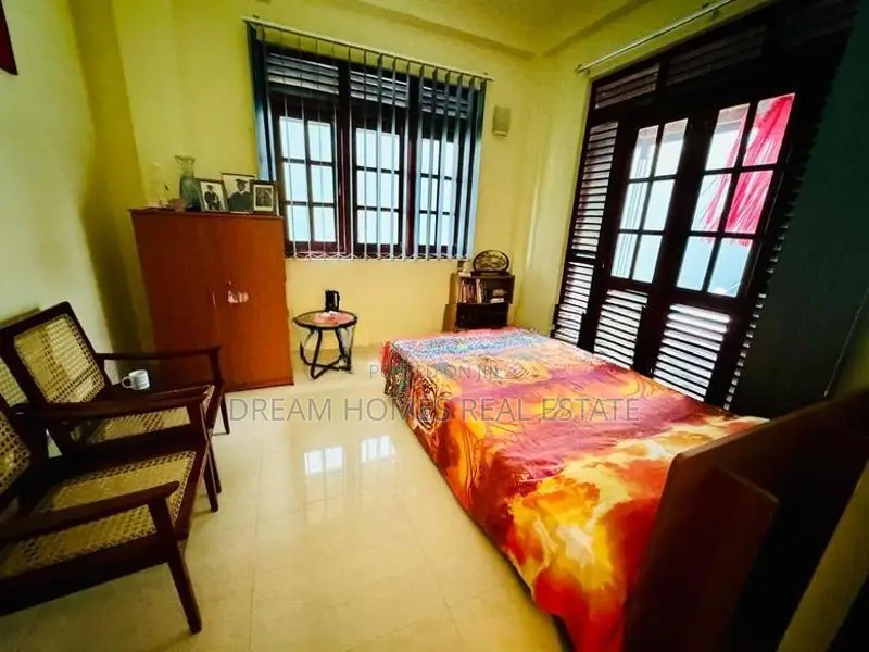 Modern 4BR House for Sale – Rajagiriya