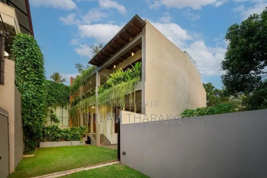 Luxury House for Sale Battaramulla