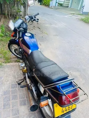 Honda CB 125 T Deluxe 2003