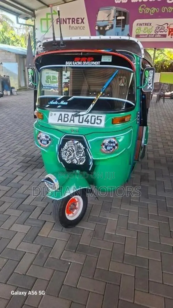 Bajaj RE 4 Stroke 2015