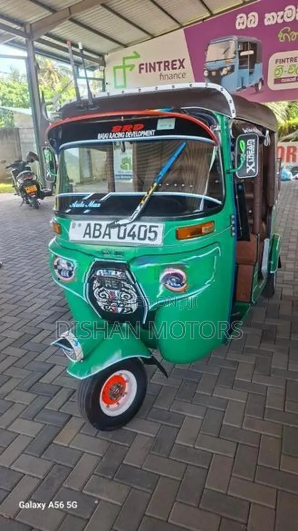 Bajaj RE 4 Stroke 2015