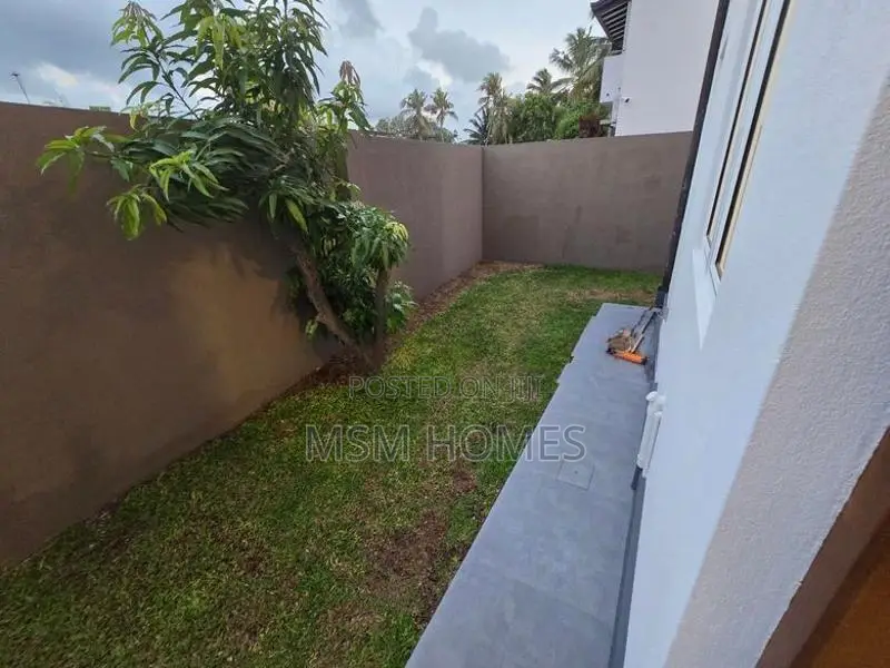 Super Luxury Brand New Modern House For Sale in Negombo