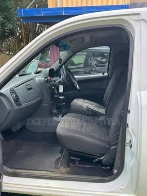 Tata Xenon 2014