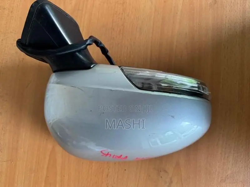 TOYOTA PRIUS ZVW 30 Side Mirrors