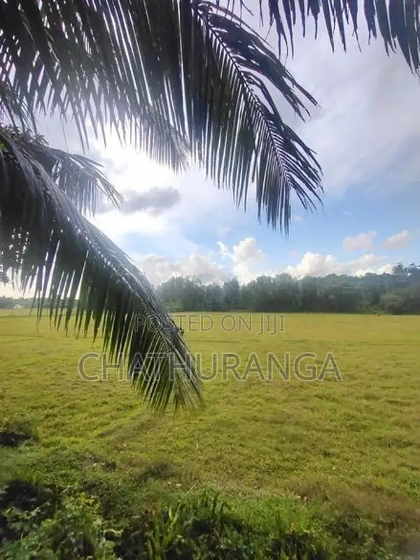 TWO STORY HOUSE SALE KADAWATHA - නිවාස 2ක් ලෙස භාවිතා කල හැක.