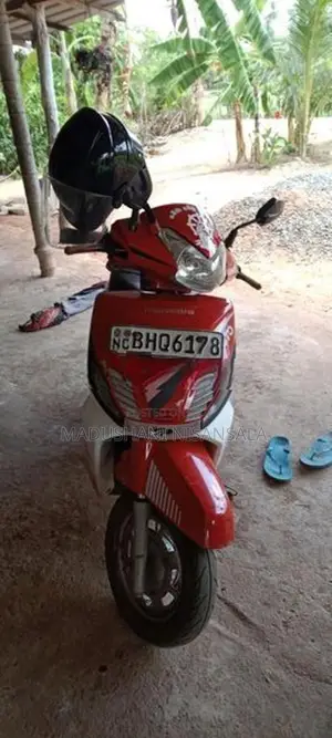 Mahindra Gusto RS 2019
