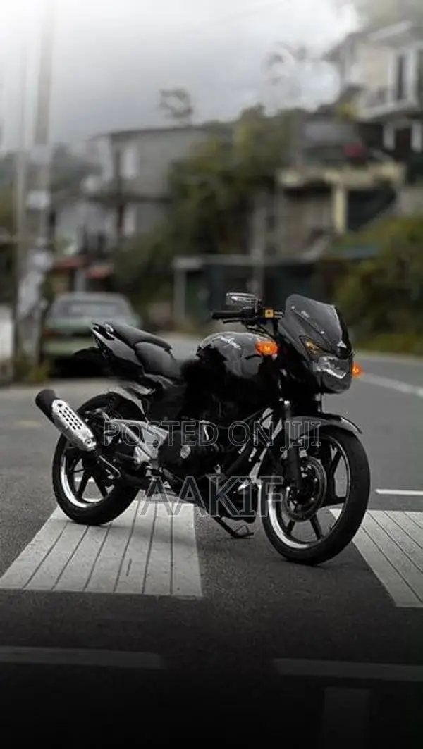 Bajaj Pulsar 180 2011