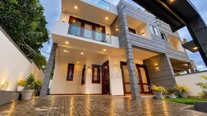 04 Bedroom - Unfurnished House for Sale In Athurugiriya