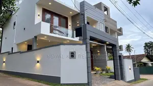 04 Bedroom - Unfurnished House for Sale In Athurugiriya
