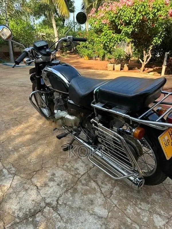 Honda Benly 2000