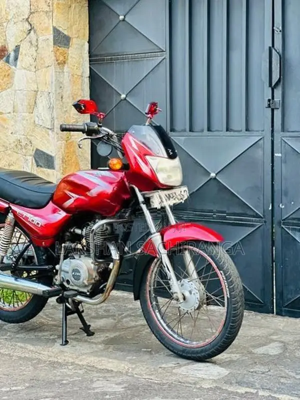 Bajaj CT100 2005