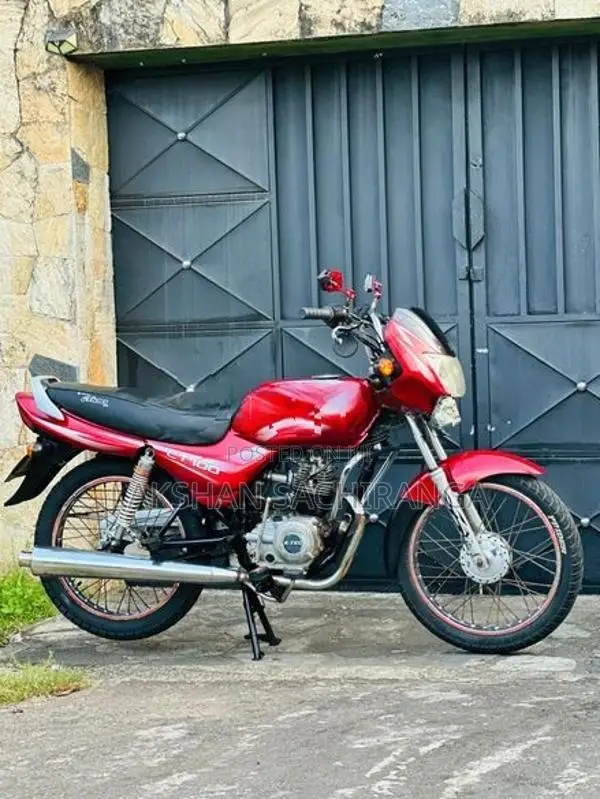 Bajaj CT100 2005