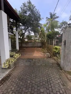 කඩවත – ඉඹුල්ගොඩ full AC අංගසම්පූර්ණ දෙමහල් නිවසක්.
