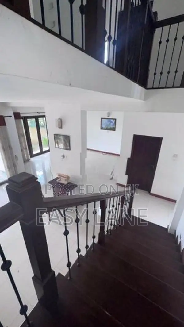 කඩවත – ඉඹුල්ගොඩ full AC අංගසම්පූර්ණ දෙමහල් නිවසක්.