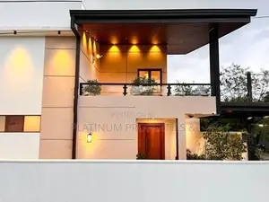 Brand New Villa/ House With Pool For Sale in Malabe Kahanthota