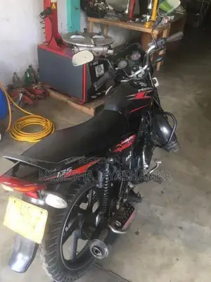 Bajaj Discover 2008