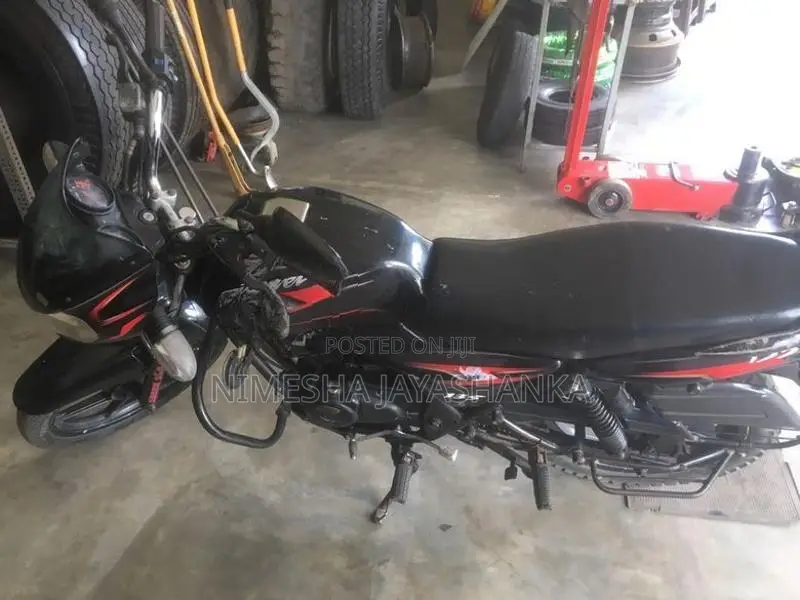 Bajaj Discover 2008