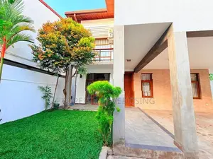 Battaramulla Wickramasinghapura Luxury House for Sale.