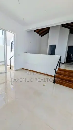 5 Bedroom Modern House for Sale in Colombo 05 | Negotiable (HS4990)