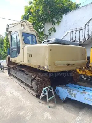 Komatsu Pc 200-6 Excavator