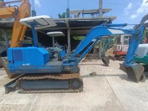 Kobelco 027 Excavator