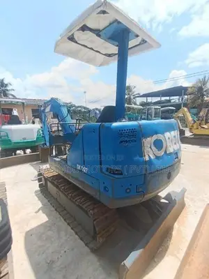 Kobelco 027 Excavator