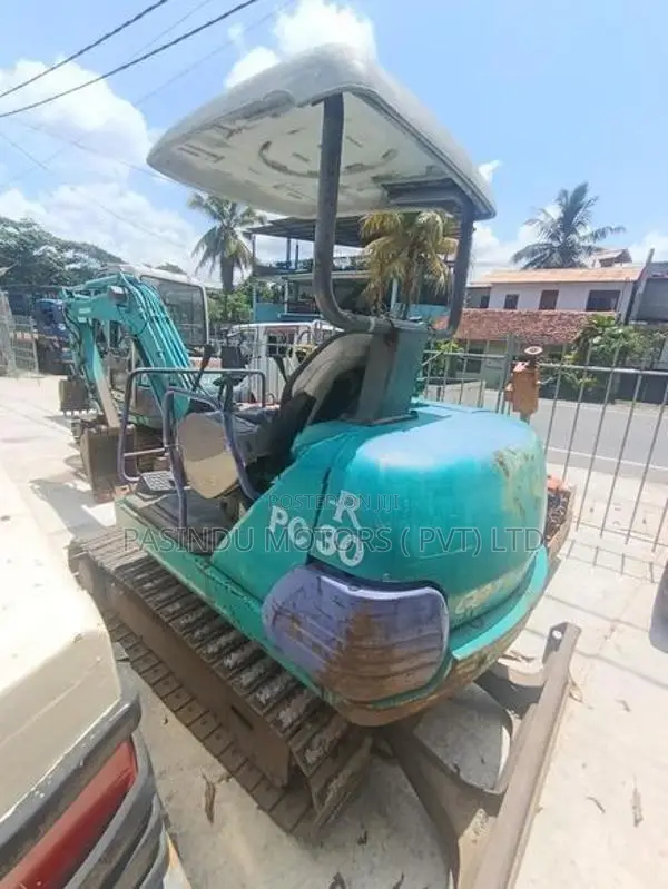 Komatsu PC 30-7 Excavator