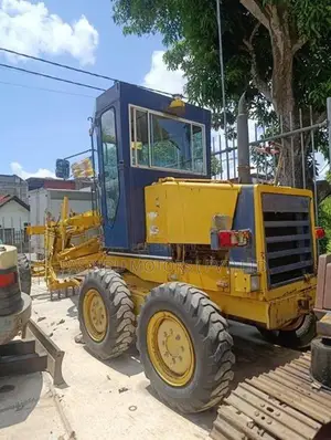 Komatsu Motor Grader GD 355A