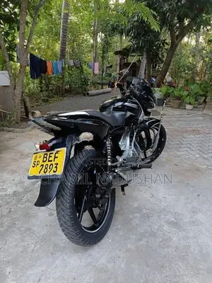 Bajaj Pulsar 150 2016