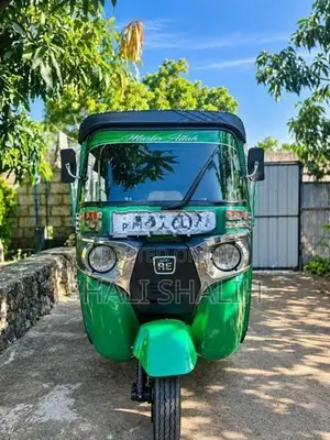 Bajaj 4 Strock 2015