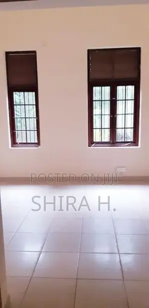 Kohuwela - 3 Bed Rooms Centrally Located House In Kohuwala