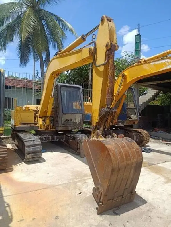 Sumitomo Excavator 2017