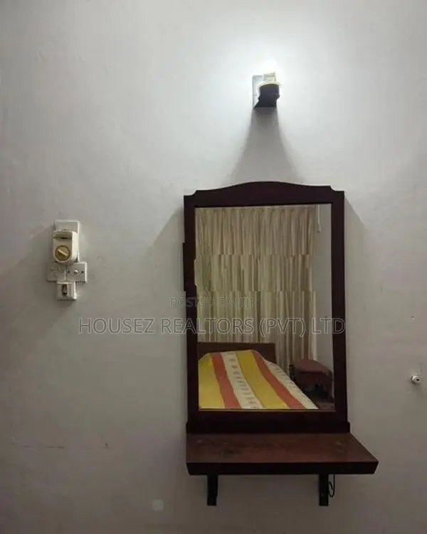 20-Room Commerciial Guest House for Sale – Colombo 06