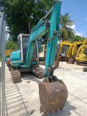 Komatsu PC 30-7 Excavator