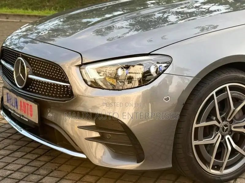 Mercedes Benz E200 Cabriolet 2023