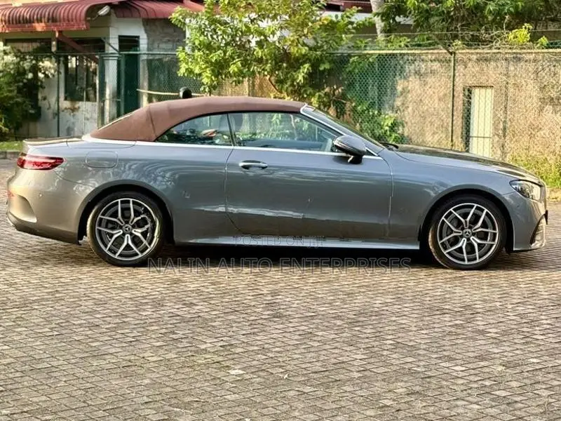 Mercedes Benz E200 Cabriolet 2023